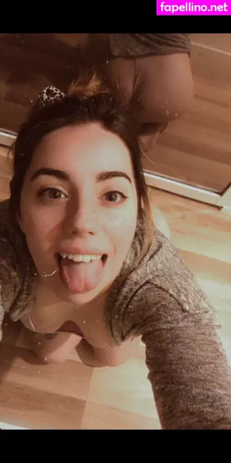 Msannabananafree OnlyFans Thumbnail #4QN2ivxL4b