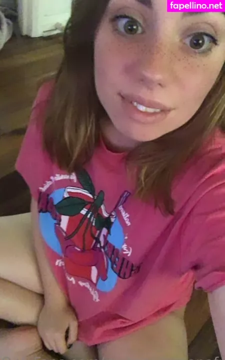 Msannabananafree OnlyFans Thumbnail #91gT32aeSy