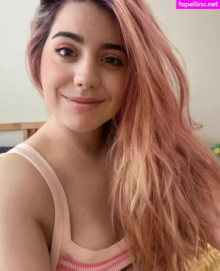 Msannabananafree OnlyFans Thumbnail #vLK2aD6TMx