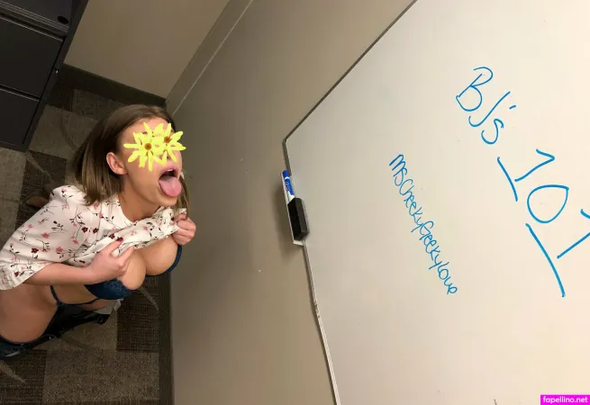 Mscheekygeeky OnlyFans Thumbnail #2BTvlG3A6L