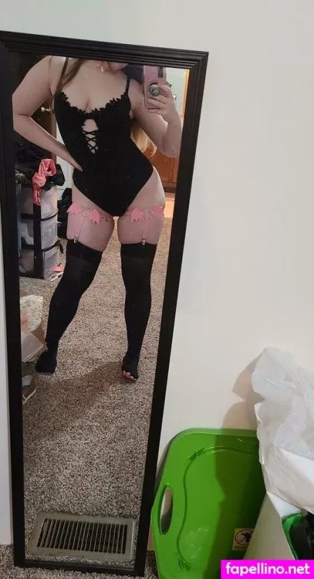 Mscheyo OnlyFans Thumbnail #c0xee1D51E