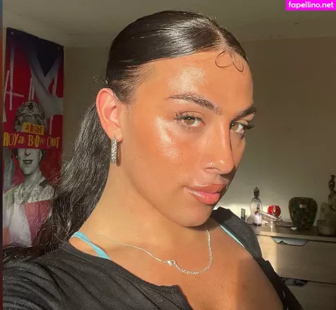 Msginaxxo OnlyFans Thumbnail #KwSXYuuhg9