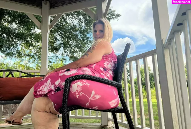 Msjuicypear OnlyFans Thumbnail #71hKs3tLPE