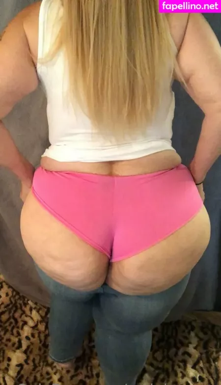 Msjuicypear OnlyFans Thumbnail #L0oKgf7kwz