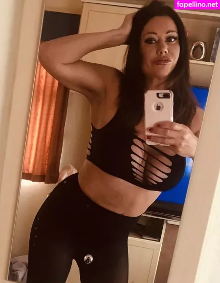 Mslisaappleton OnlyFans Thumbnail #Ab3JlKbQ4U