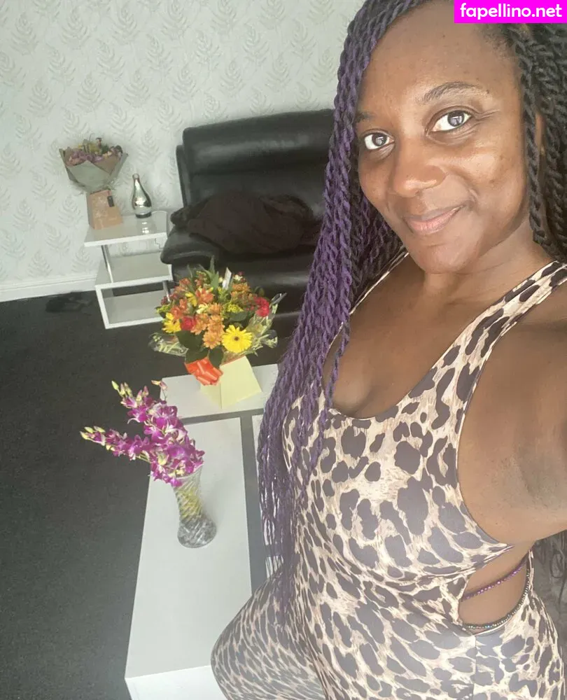 misslorraine__, mslorraineldn Nude Leaked OnlyFans Photo #knoSnClILW