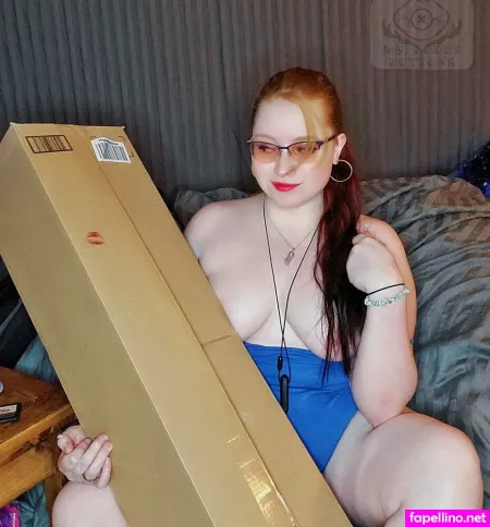 Mspoppybuttons OnlyFans Thumbnail #JEhSDFXXwx