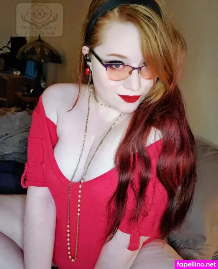 Mspoppybuttons OnlyFans Thumbnail #NI4glj1uUa