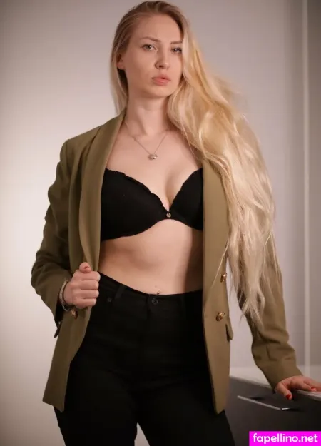 Msrapunzelfree OnlyFans Thumbnail #0N1dE5yvDT