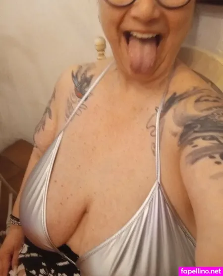 Msroxxxyrodgers OnlyFans Thumbnail #UUfN81H3ta