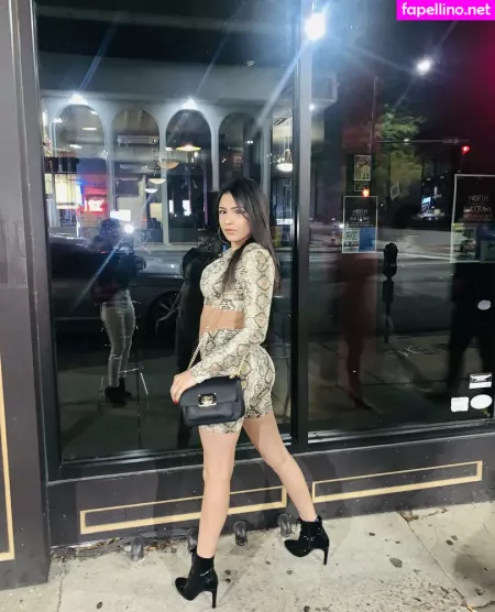 Msserenasantos OnlyFans Thumbnail #G0FbW5rcNz