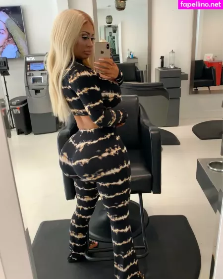 Mssnewbooty OnlyFans Thumbnail #37PjxpvWS9