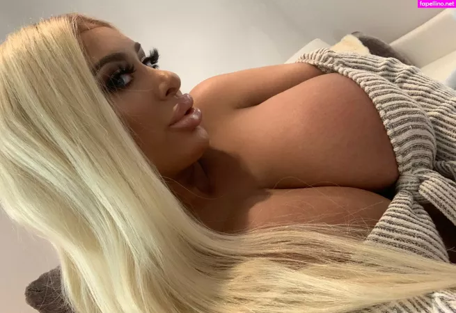 Mssnewbooty OnlyFans Thumbnail #QUwIA34aTl