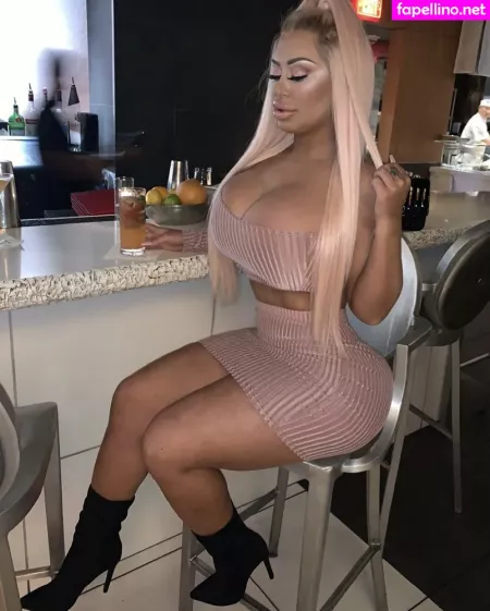 Mssnewbooty OnlyFans Thumbnail #gV7sqYqgwN