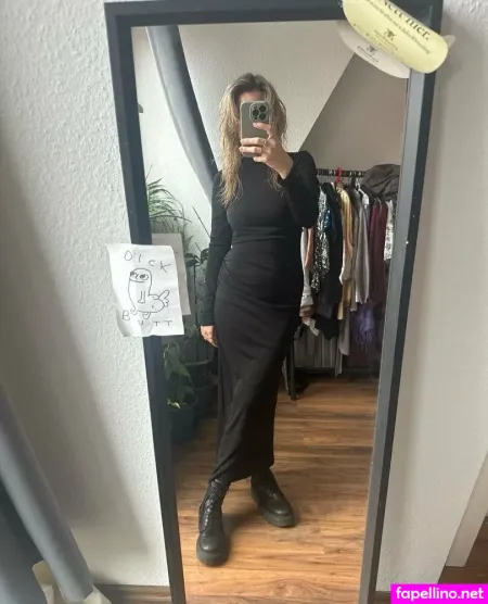 Mssweetfeet OnlyFans Thumbnail #VhcYZtT0hm