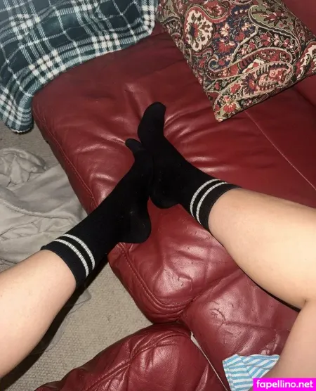 Mssweetfeet OnlyFans Thumbnail #YwTGoTLbj8