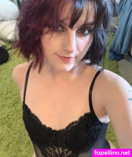 Msvioletvixxen OnlyFans Thumbnail #umHtGIgUmG