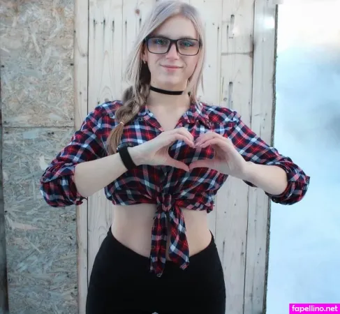 Msyuliyafox OnlyFans Thumbnail #ekVkG6IaKW