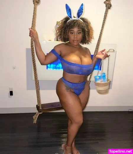 Msyummys OnlyFans Thumbnail #1QoMYJf35y