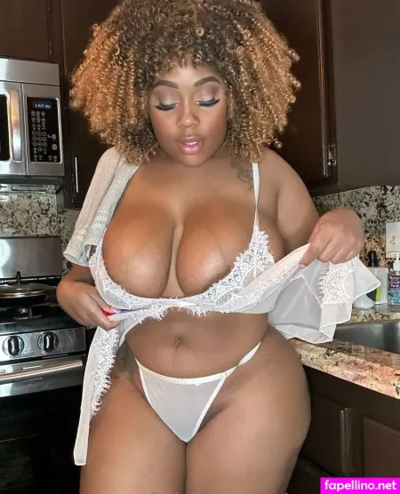 Msyummys OnlyFans Thumbnail #eCTZqHYo09