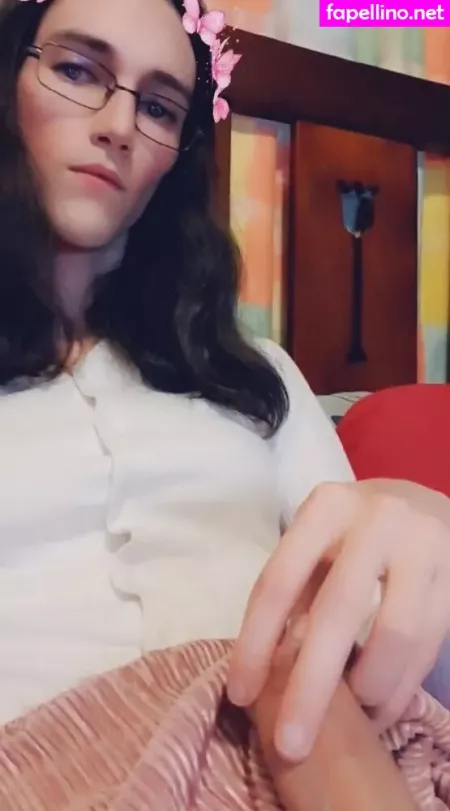 Mudcakeempress OnlyFans Thumbnail #sockifC8iD