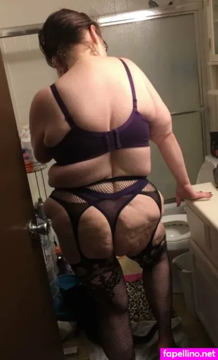 Muddeaglesbrat OnlyFans Thumbnail #Ex9Z3gfkX2