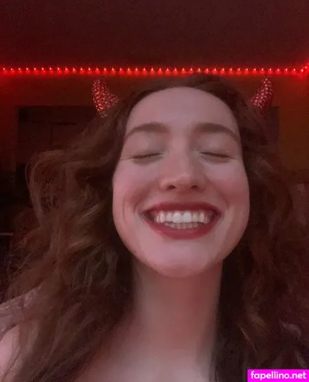 Muddie 420 OnlyFans Thumbnail #j7W7OKCldj