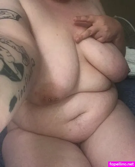 Muffinstheclown OnlyFans Thumbnail #U5IhjiZGgZ