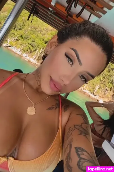 Muito Linda OnlyFans Thumbnail #pGQDznfOZm