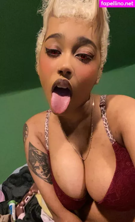 Mujerfatal OnlyFans Thumbnail #oYGkYNcDa8