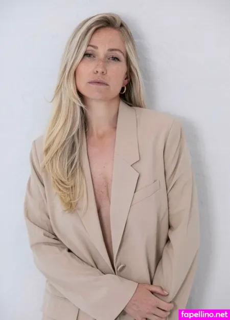 Mumma Mic S Asmr OnlyFans Thumbnail #yjFYmUONlN