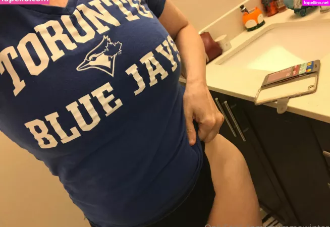 Mummawinter OnlyFans Thumbnail #3B79SiF7kv