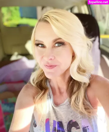 Mummy K OnlyFans Thumbnail #A96Bd49D1l