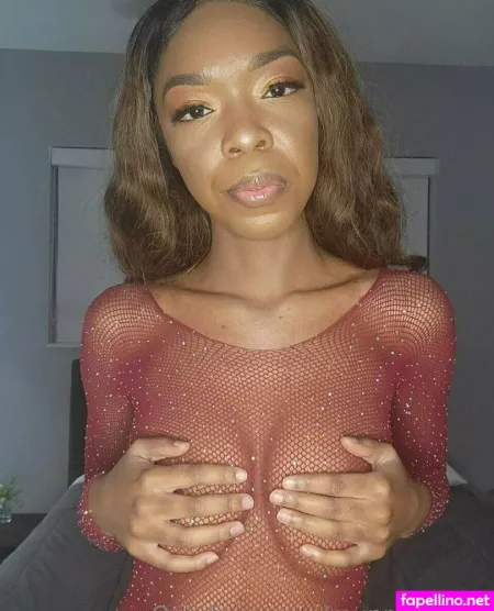 Munromoans OnlyFans Thumbnail #i2NCqGEh7V