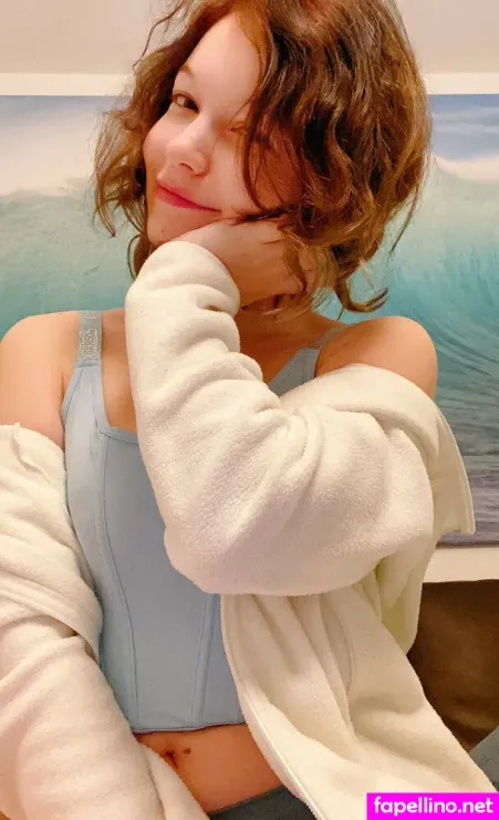 Murrning Glow 1 OnlyFans Thumbnail #2R7xEKZc6C