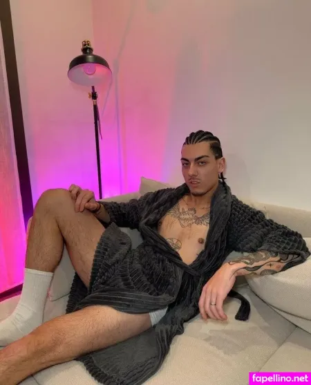 Muscle Show OnlyFans Thumbnail #RkzJrLiLdB