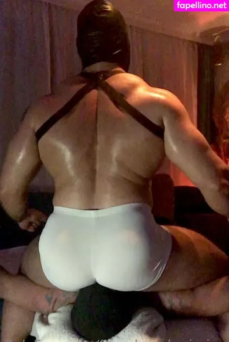 Muscle Submission OnlyFans Thumbnail #55xywRO3Jh