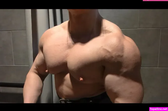 Musclegeisha OnlyFans Thumbnail #UvQGSEcrFs