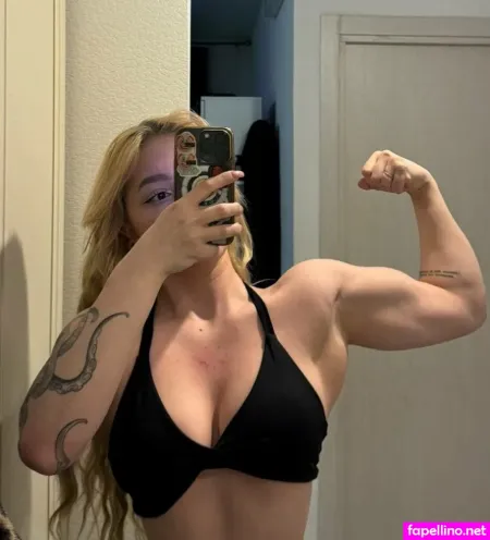 Musclekitty OnlyFans Thumbnail #qZ4w1Dkc2V