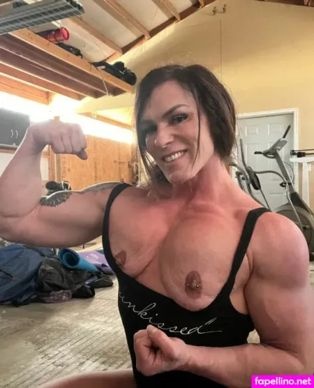 Musclemama1113 OnlyFans Thumbnail #CjCEHj1bB6