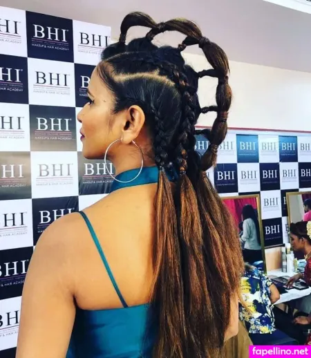 Muskaan Agarwal OnlyFans Thumbnail #8E8HH6nL4p