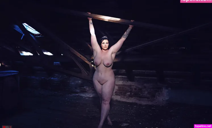 Mutter Teresa OnlyFans Thumbnail #GpyrDCgWGe