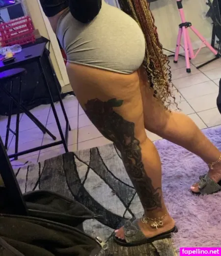 Muv4jokah OnlyFans Thumbnail #NRzd0L6dQK