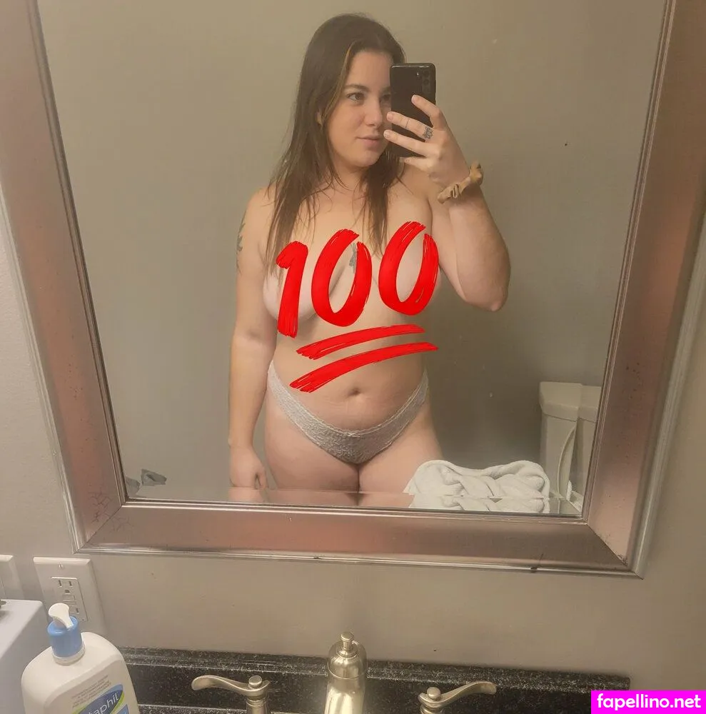 Spellboundmistrex, astridhroficial, familiarhag Nude Leaked OnlyFans Photo #0lTBTZA6Sa