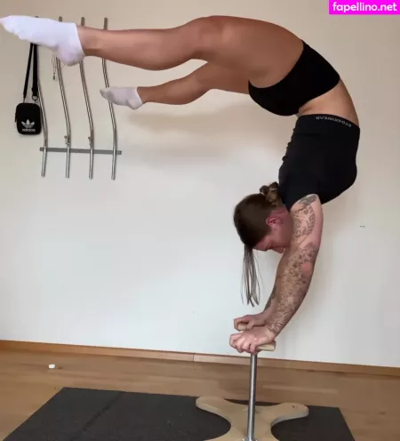 Mx Ronja OnlyFans Thumbnail #kLQhMmYjWi