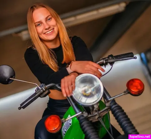 Mxchxllx S Michelle OnlyFans Thumbnail #yYYDaOaccy