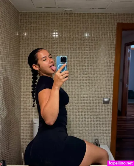 Mxdsiren OnlyFans Thumbnail #Gfu5GYrq61