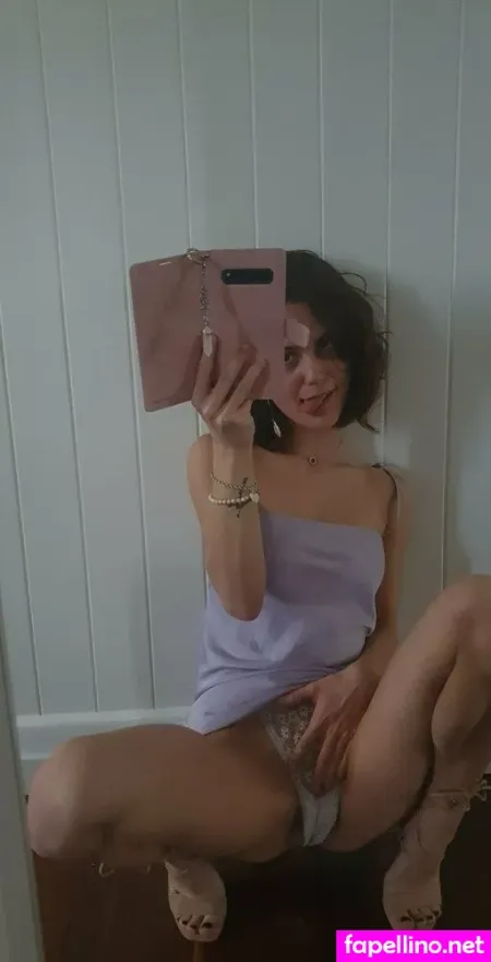 Mxllybxby OnlyFans Thumbnail #t09yxsN8lv