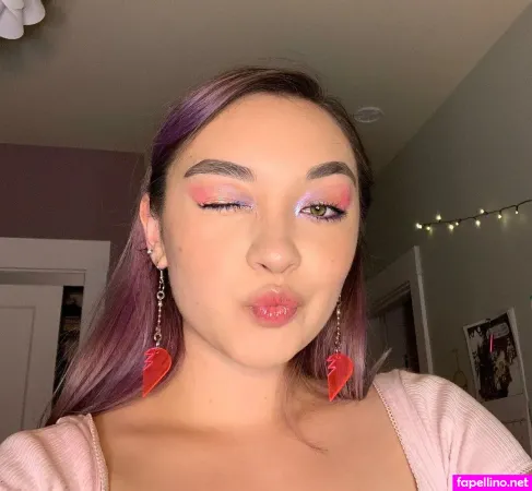 Mxmtoon OnlyFans Thumbnail #N0uFCFIKhM