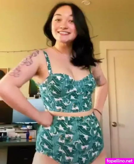 Mxmtoon OnlyFans Thumbnail #aW4WHs416q